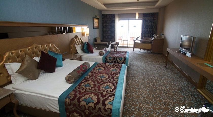 اتاق سوپریور هتل رویال هالیدی پلس